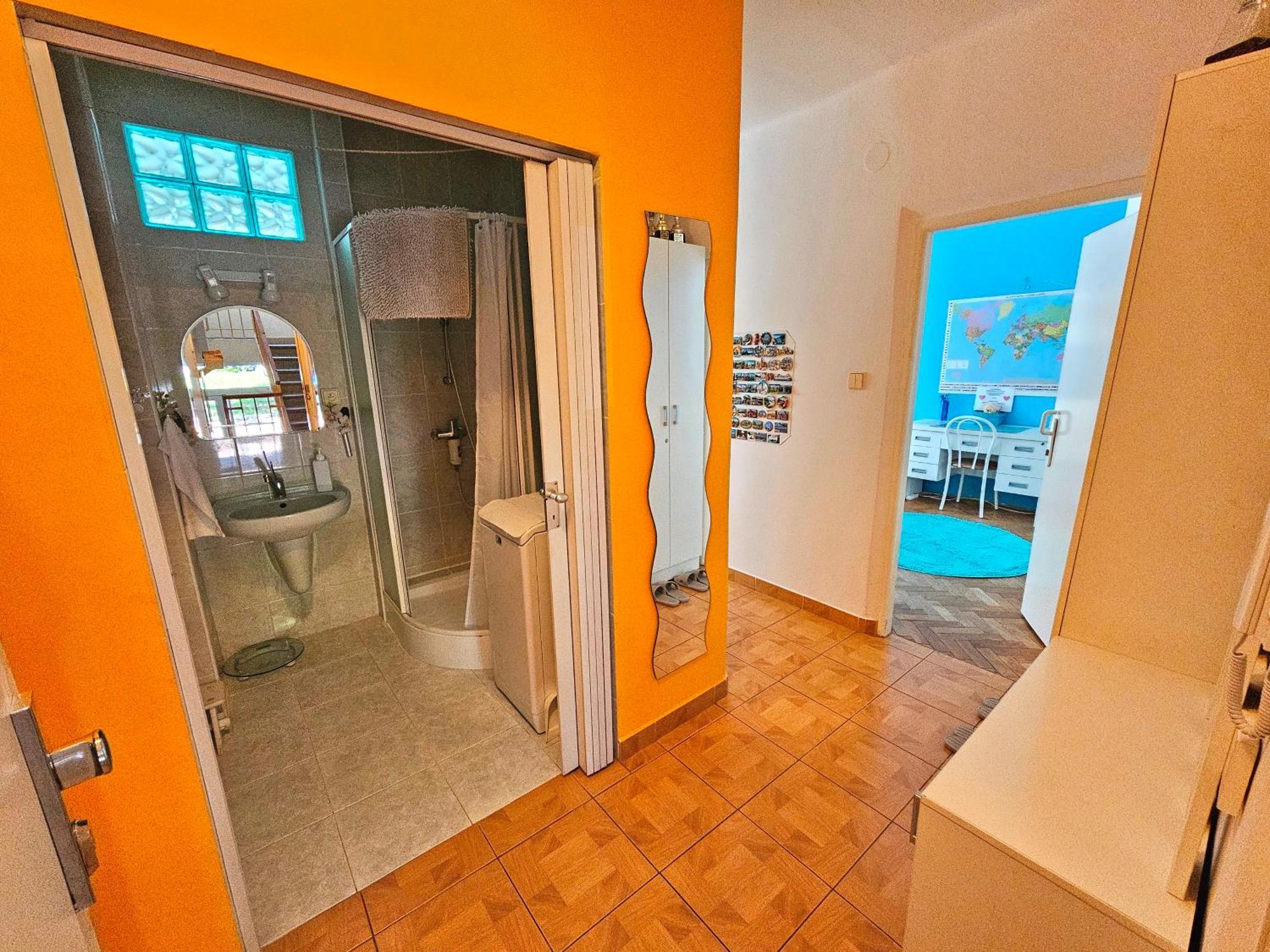 Cozy Blue Apartment Prešov Екстериор снимка